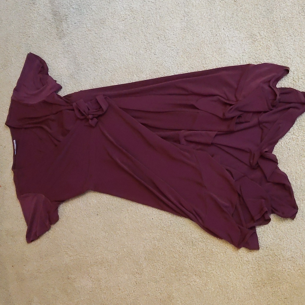 Motherhood Maternity Nursing Plum Full Wrap Dress with Ruffle Bottom Sz Large
